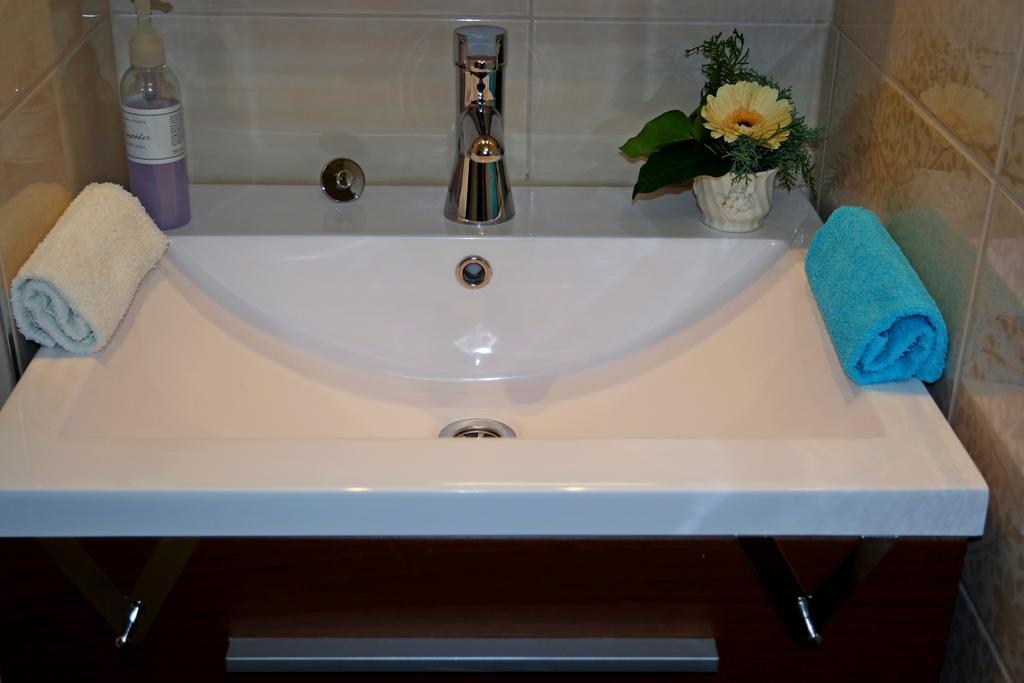 Belvarosi Studio Apartman Győr Zewnętrze zdjęcie