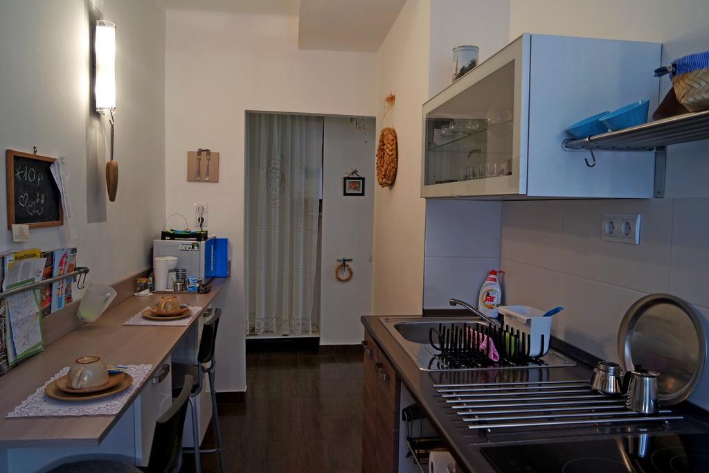 Belvarosi Studio Apartman Győr Zewnętrze zdjęcie